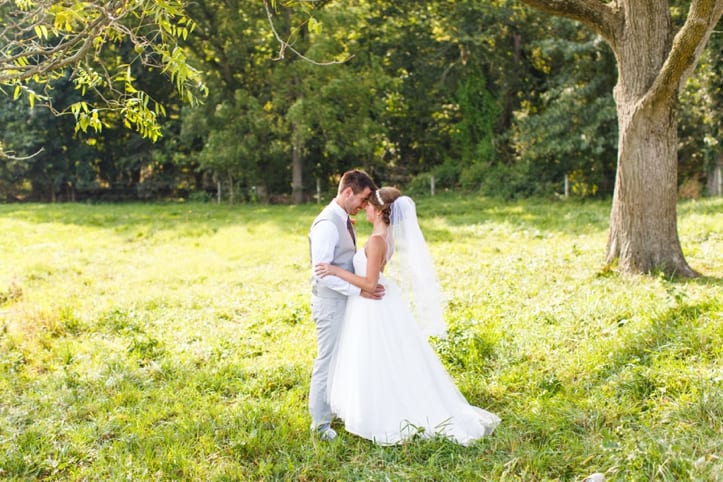 lancaster_county_pennsylvania_wedding_photographer_pa_farm_barn_country_chic_wedding_photography029