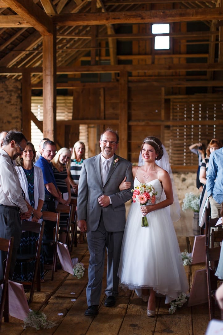 lancaster_county_pennsylvania_wedding_photographer_pa_farm_barn_country_chic_wedding_photography071