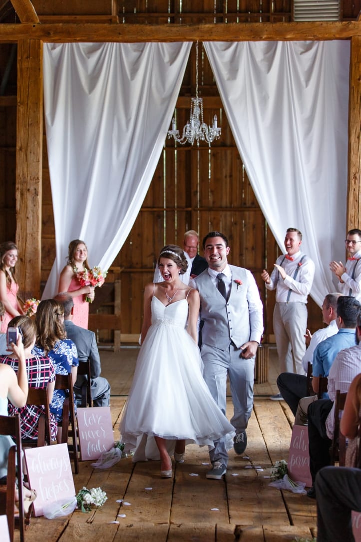 lancaster_county_pennsylvania_wedding_photographer_pa_farm_barn_country_chic_wedding_photography083