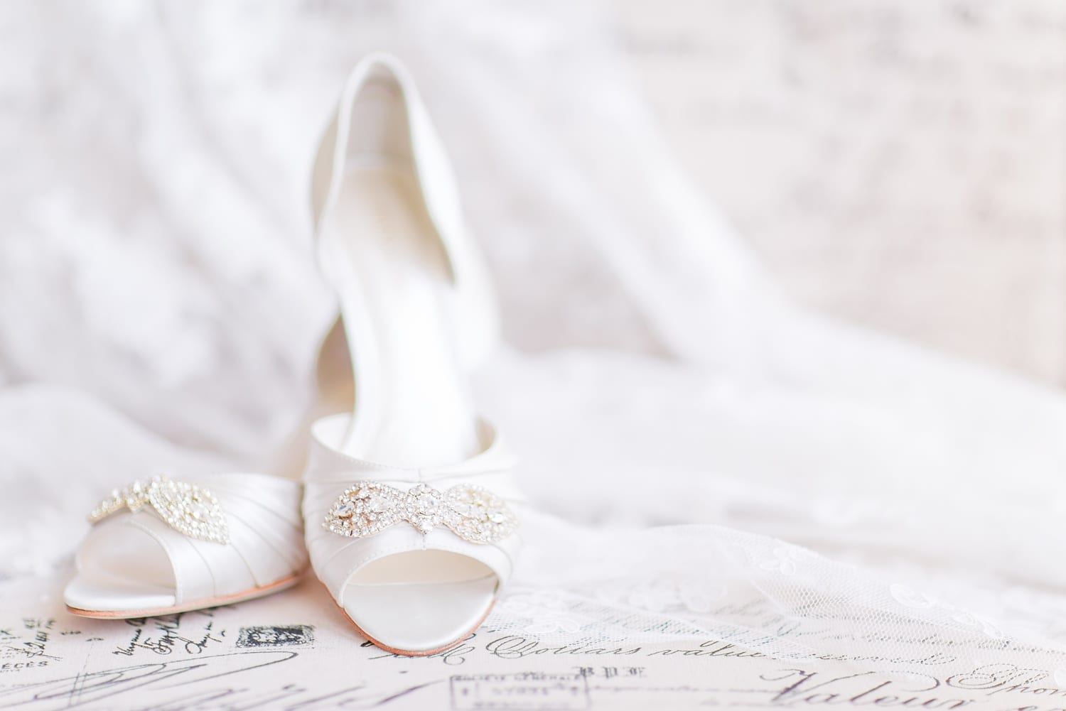 hendricks_chapel_hayloft_on_the_arch_new_york_wedding_photographer_photo-11