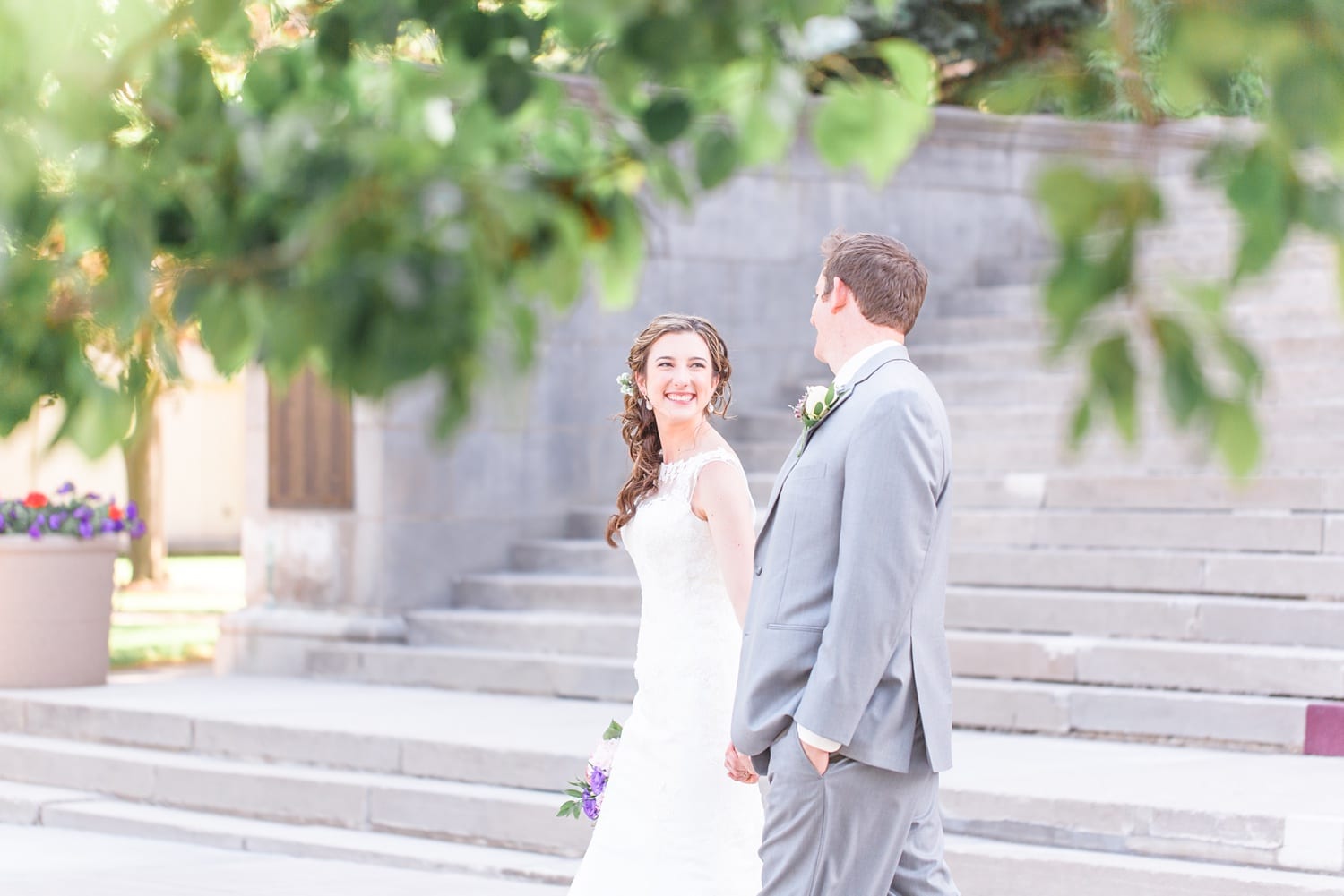 hendricks_chapel_hayloft_on_the_arch_new_york_wedding_photographer_photo-47