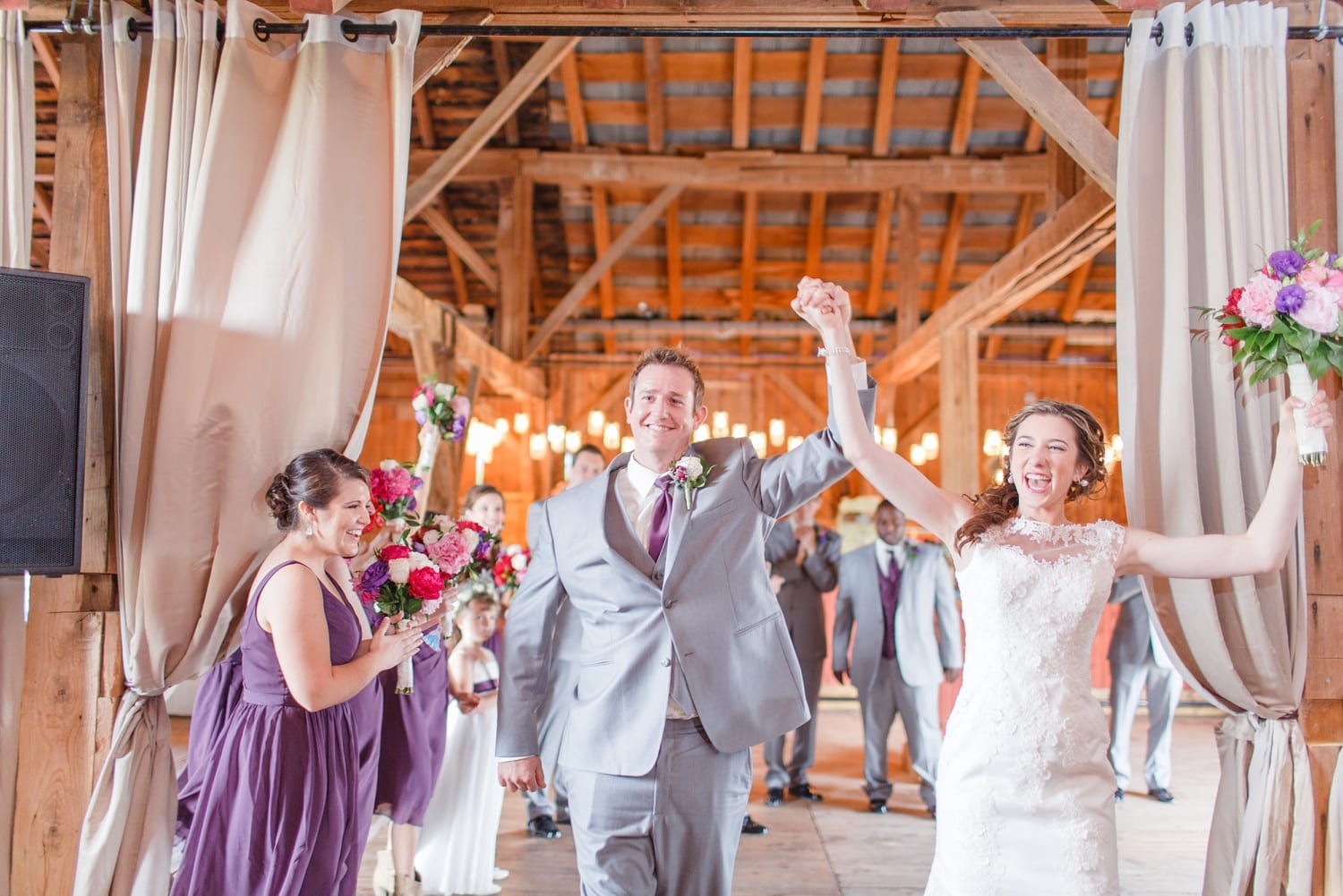 hendricks_chapel_hayloft_on_the_arch_new_york_wedding_photographer_photo-67