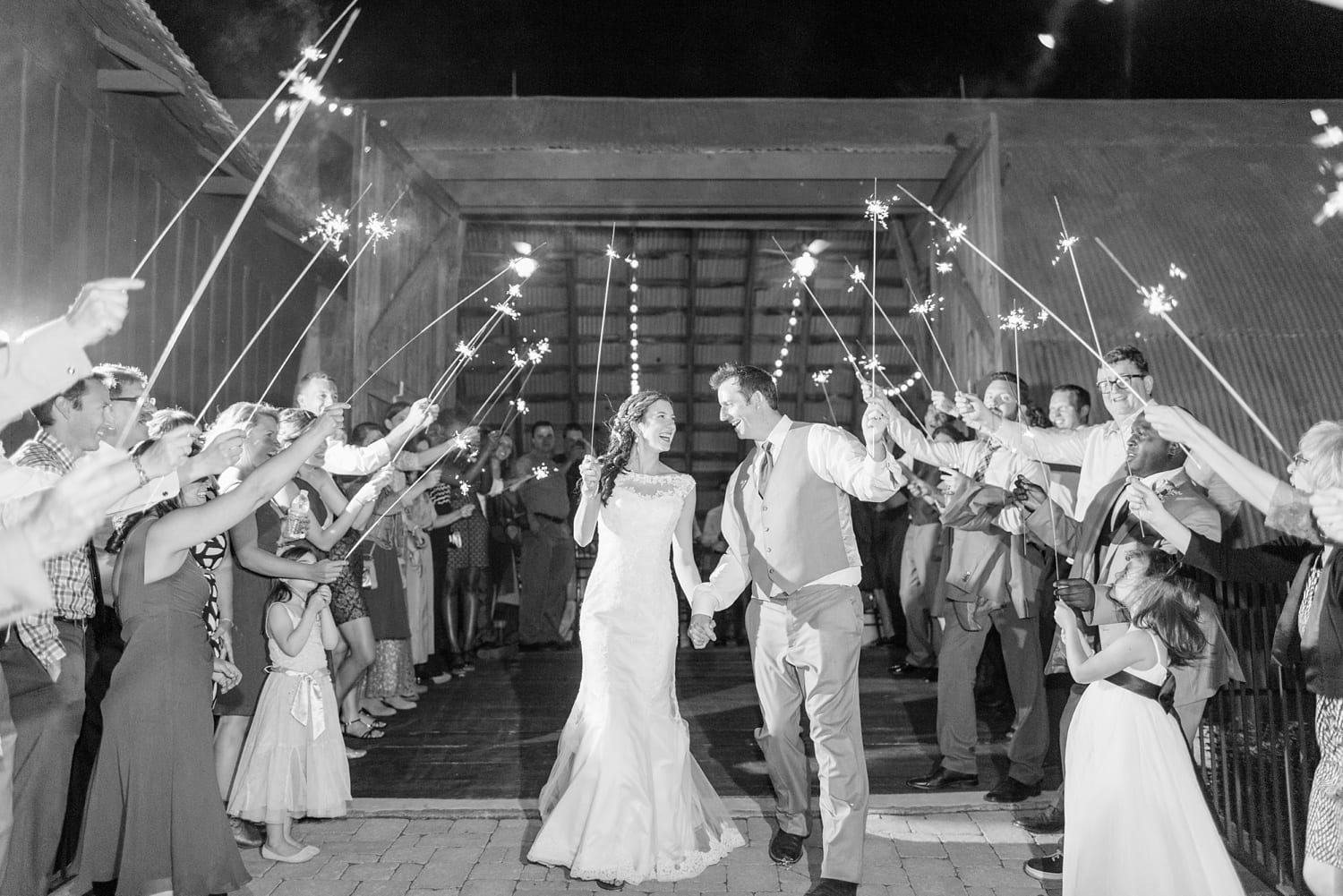 hendricks_chapel_hayloft_on_the_arch_new_york_wedding_photographer_photo-90