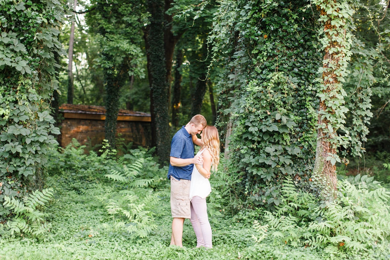 lancaster-pennsylvania-wedding-photographer-engagement13