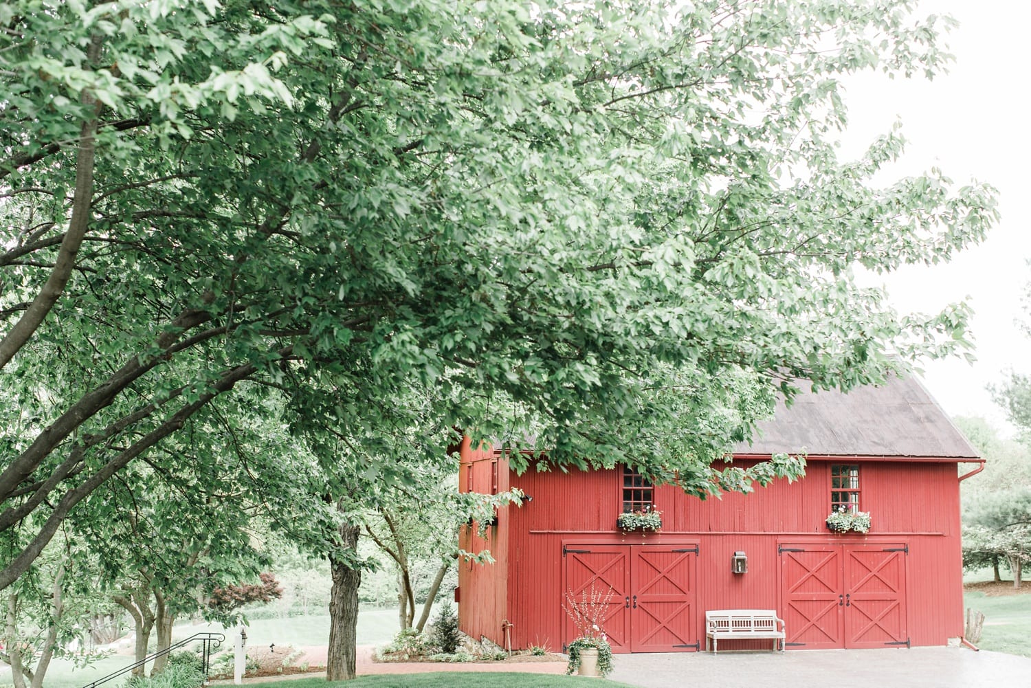 farm_at_eagles_ridge_wedding_photographer_lancaster_photo_002