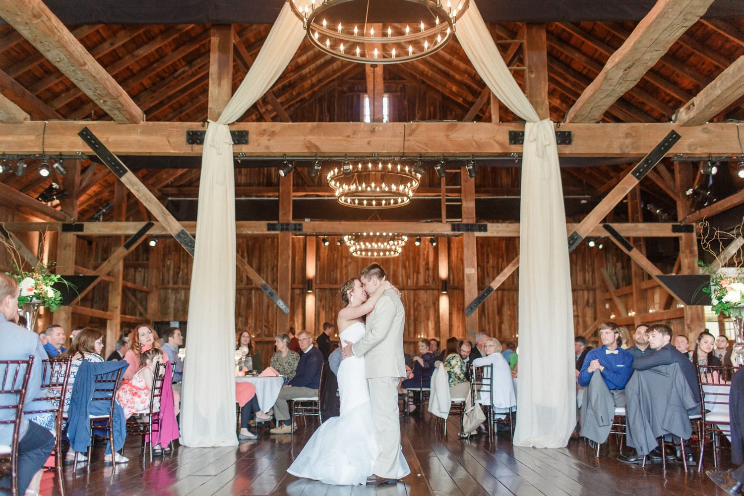 farm_at_eagles_ridge_wedding_photographer_lancaster_photo_084